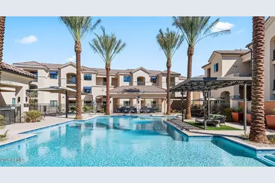 5885 S 32nd Street #B3, Phoenix, AZ 85040 - Photo 1