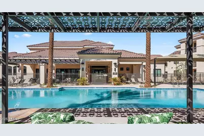 5885 S 32nd Street #C1, Phoenix, AZ 85040 - Photo 2
