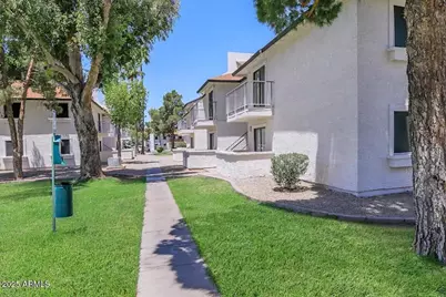 4620 W McDowell Road #2-2, Phoenix, AZ 85035 - Photo 10