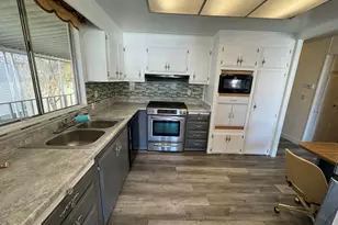 11411 N 91st Ave, Peoria, AZ 85345 - Photo 16