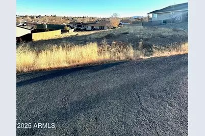 8061 E Dust Devil Drive #5681, Prescott Valley, AZ 86314 - Photo 2