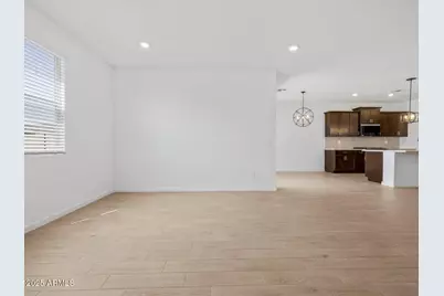 22563 W Pontiac Drive, Surprise, AZ 85387 - Photo 12