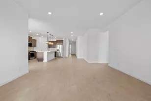 22563 W Pontiac Dr, Surprise, AZ 85387 - Photo 14