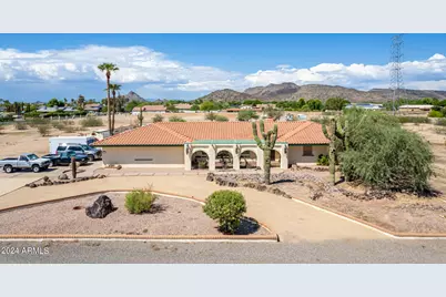 4832 W Saguaro Park Lane, Glendale, AZ 85310 - Photo 1