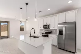 18556 E Dario Rd, Gold Canyon, AZ 85118 - Photo 2