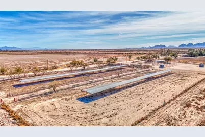 8050 S Bianco Road, Casa Grande, AZ 85193 - Photo 2