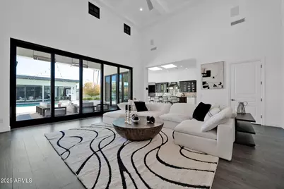 4819 N 68th Place, Scottsdale, AZ 85251 - Photo 8