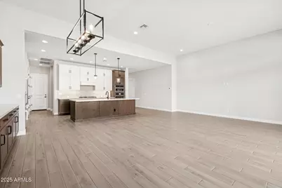 6812 N 190th Avenue, Waddell, AZ 85355 - Photo 8