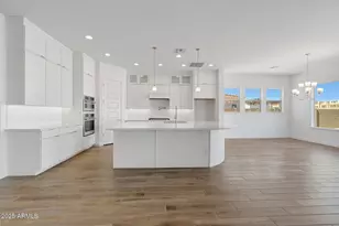 1032 W J Waltz Wy, Apache Junction, AZ 85120 - Photo 6