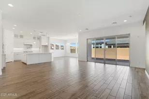 1032 W J Waltz Wy, Apache Junction, AZ 85120 - Photo 2