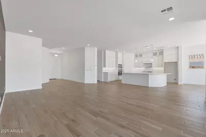 1032 W J Waltz Way, Apache Junction, AZ 85120 - Photo 4