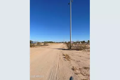 33508 W Wier Avenue #-, Tonopah, AZ 85354 - Photo 2