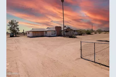 33767 W Grande Road, Stanfield, AZ 85172 - Photo 1