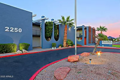 2250 W Glendale Avenue #1, Phoenix, AZ 85021 - Photo 1