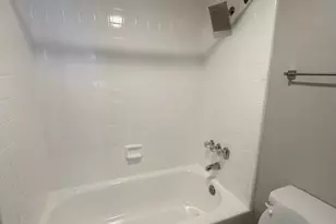 2250 W Glendale Ave, Phoenix, AZ 85021 - Photo 8