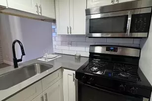 2250 W Glendale Ave, Phoenix, AZ 85021 - Photo 2
