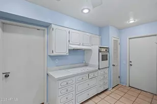 9502 W Shasta Dr, Sun City, AZ 85351 - Photo 10