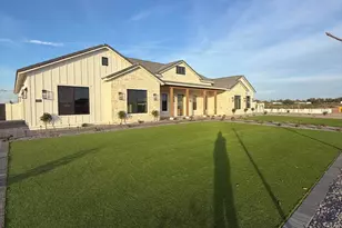 3972 E Hash Knife Draw Rd, San Tan Valley, AZ 85140 - Photo 2