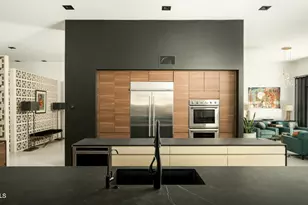 8011 E Larkspur Dr, Scottsdale, AZ 85260 - Photo 14