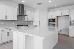 9054 S 169th Dr, Goodyear, AZ 85338 - Photo 4