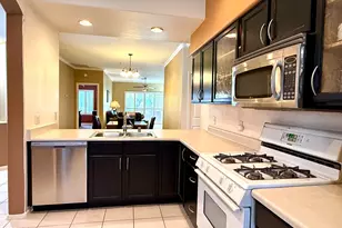 7401 W Arrowhead Clubhouse Dr, Glendale, AZ 85308 - Photo 4