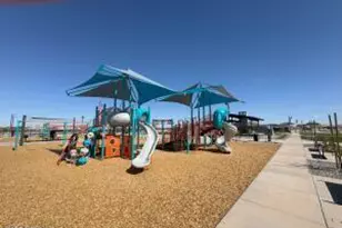 18763 N Avelino Dr, Maricopa, AZ 85138 - Photo 32