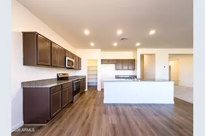 18803 N Avelino Drive, Maricopa, AZ 85138 - Photo 10