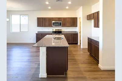 18803 N Avelino Drive, Maricopa, AZ 85138 - Photo 8
