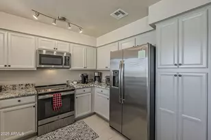 9707 E Mountain View Rd, Scottsdale, AZ 85258 - Photo 14