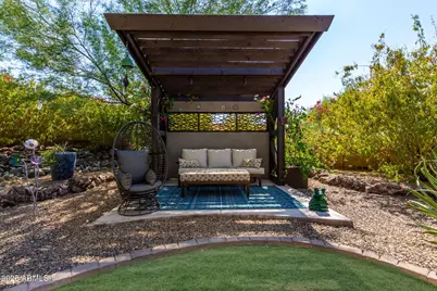 2909 E Las Rocas Drive, Phoenix, AZ 85028 - Photo 2