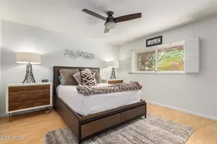 2909 E Las Rocas Dr, Phoenix, AZ 85028 - Photo 22