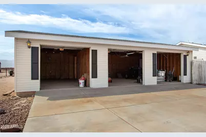 23851 W Tether Trail, Wittmann, AZ 85361 - Photo 4