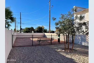 1222 E Mountain View Road #112,114, Phoenix, AZ 85020 - Photo 2