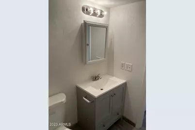 1222 E Mountain View Road #112,114, Phoenix, AZ 85020 - Photo 8