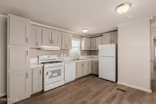 29652 N 225th Ave, Wittmann, AZ 85361 - Photo 20