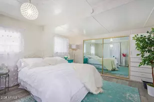 10401 N Cave Creek Rd, Phoenix, AZ 85020 - Photo 12