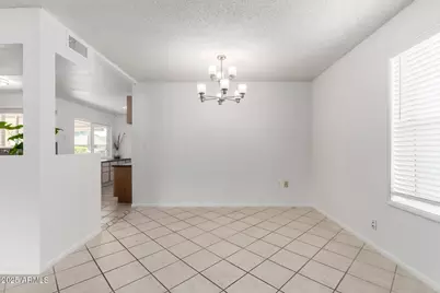 10816 W Venturi Drive, Sun City, AZ 85351 - Photo 20