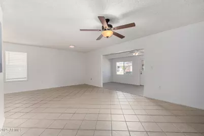 10816 W Venturi Drive, Sun City, AZ 85351 - Photo 14