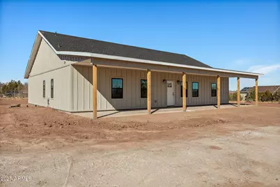 855 W 10th, Saint Johns, AZ 85936 - Photo 1