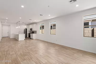 5401 W Las Palmaritas Drive, Glendale, AZ 85302 - Photo 8