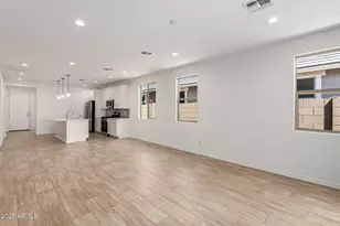 5401 W Las Palmaritas Dr, Glendale, AZ 85302 - Photo 8