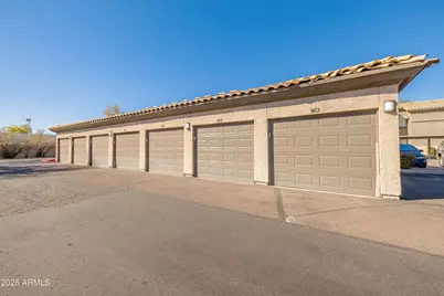 17374 N 89th Avenue #A1, Peoria, AZ 85382 - Photo 16