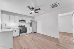 2425 E Harvard St, Phoenix, AZ 85008 - Photo 34