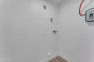 2425 E Harvard St, Phoenix, AZ 85008 - Photo 36