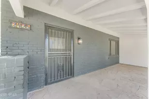 2425 E Harvard St, Phoenix, AZ 85008 - Photo 6