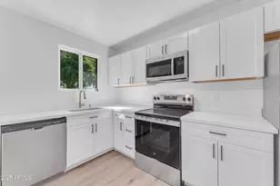 2425 E Harvard St, Phoenix, AZ 85008 - Photo 32