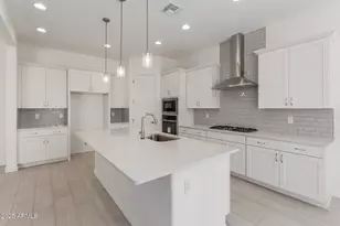 21640 E Roundup Way, Queen Creek, AZ 85142 - Photo 2