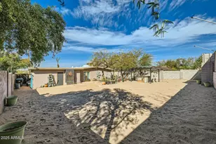 9031 N 14th St, Phoenix, AZ 85020 - Photo 26