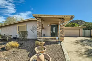 9031 N 14th St, Phoenix, AZ 85020 - Photo 1