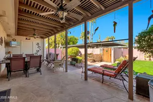 8230 E Valley Vista Dr, Scottsdale, AZ 85250 - Photo 30